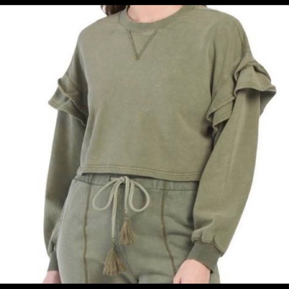 7 For All Mankind Olive Green Cropped Ruffle Crewneck Sweatshirt Size Large